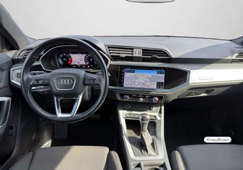 Audi Q3, 2022