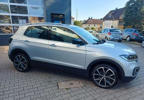 Volkswagen T-Cross, 2019