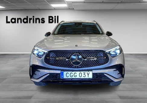 Mercedes-Benz GLC 300, 2026
