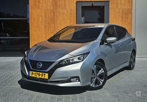 Nissan Leaf, 2022