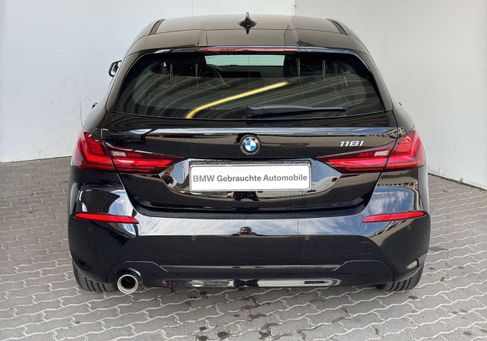 BMW 118, 2024