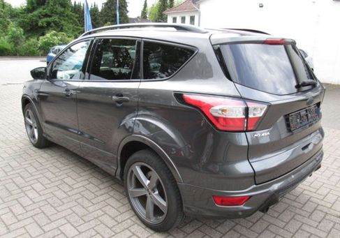 Ford Kuga, 2020