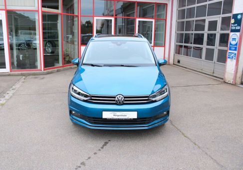 Volkswagen Touran, 2023 2