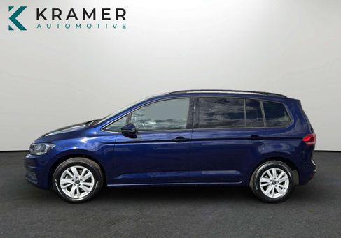 Volkswagen Touran, 2023 3