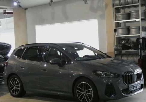 BMW 218, 2024 3