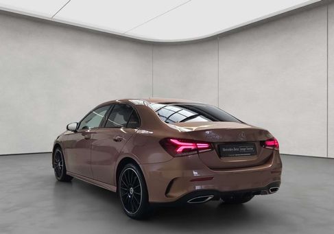 Mercedes-Benz A 250, 2022