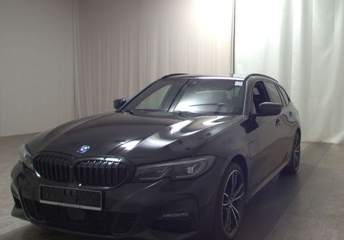 BMW 320, 2022 2