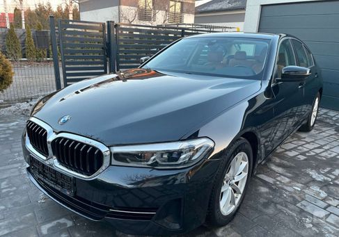 BMW 518, 2020