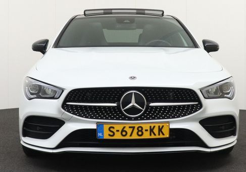 Mercedes-Benz CLA 180, 2023