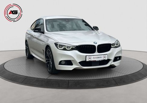 BMW 340, 2020