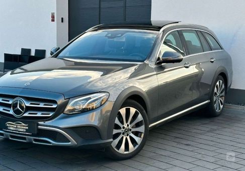 Mercedes-Benz E 220, 2017