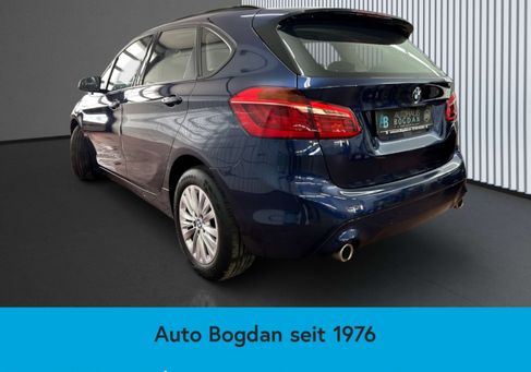 BMW 218, 2020