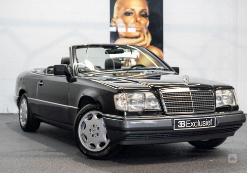 Mercedes-Benz E 220, 1996