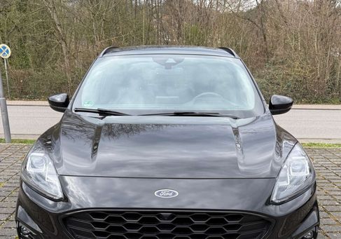 Ford Kuga, 2021