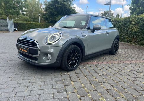 MINI ONE, 2018