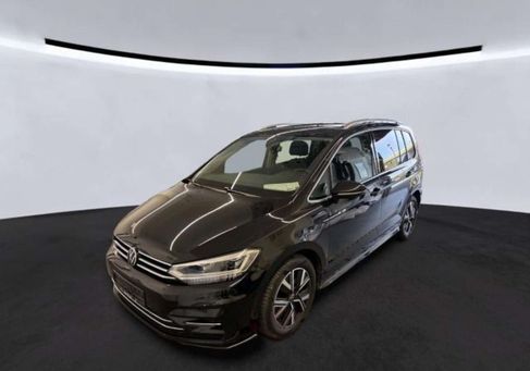 Volkswagen Touran, 2022