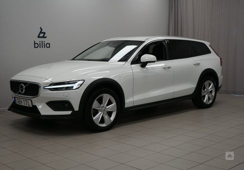 Volvo V60 Cross Country, 2021