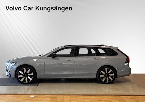 Volvo V90, 2026