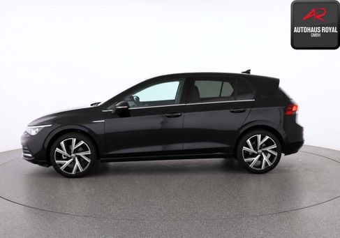 Volkswagen Golf, 2024 2