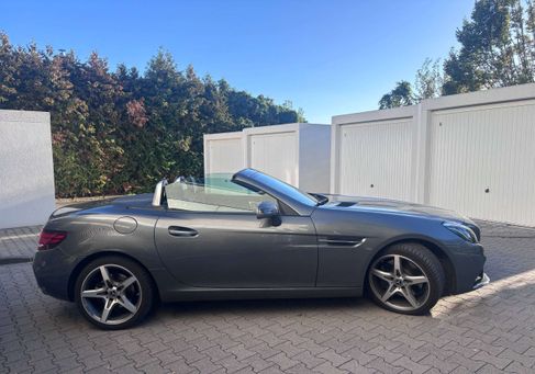 Mercedes-Benz SLC 180, 2018 3