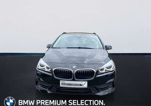 BMW 225, 2021