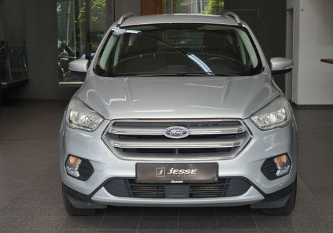 Ford Kuga, 2019