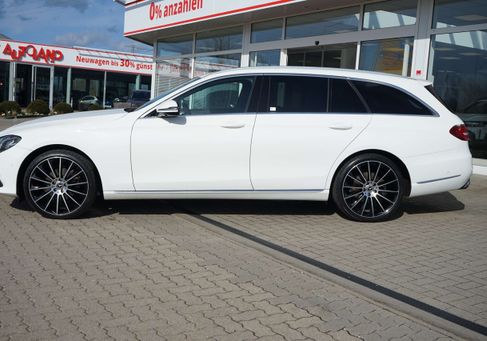 Mercedes-Benz E 220, 2019