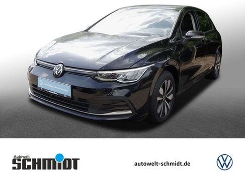 Volkswagen Golf, 2023