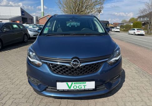Opel Zafira, 2017