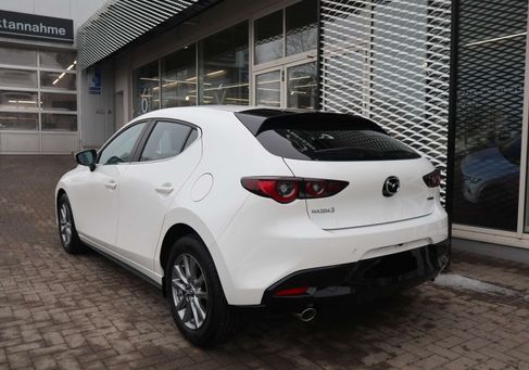 Mazda 3, 2025