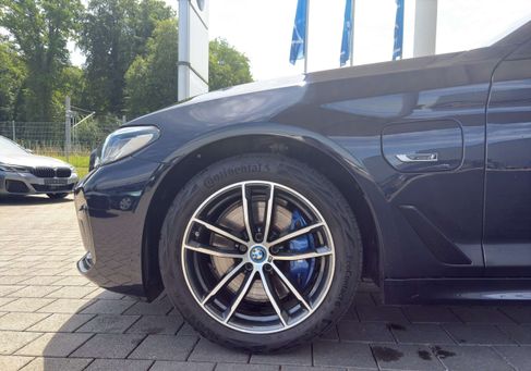 BMW 530, 2021