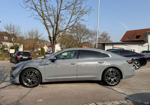 Volkswagen Arteon, 2022