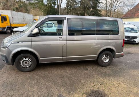 Volkswagen T6 Caravelle, 2022