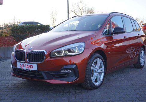 BMW 218, 2018