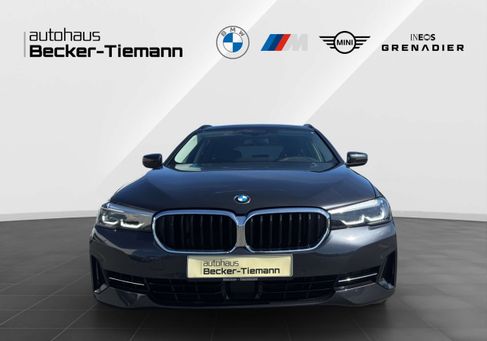 BMW 520, 2022