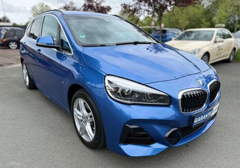 BMW 225, 2019