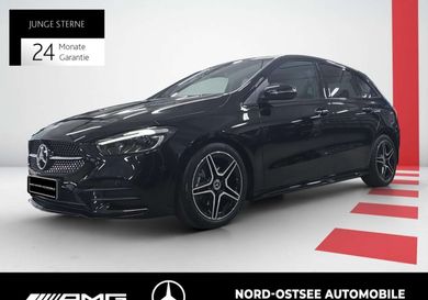 Mercedes-Benz B 180, 2023