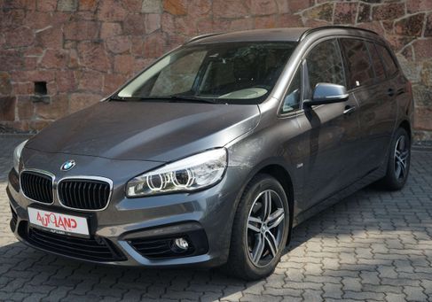 BMW 218, 2018 2