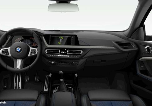 BMW 220, 2020 3