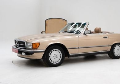 Mercedes-Benz 300, 1988