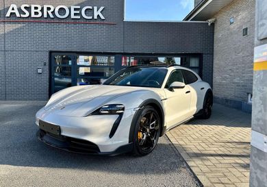 Porsche Taycan, 2022