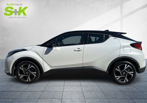 Toyota C-HR, 2022