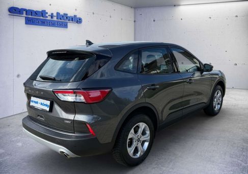 Ford Kuga, 2022