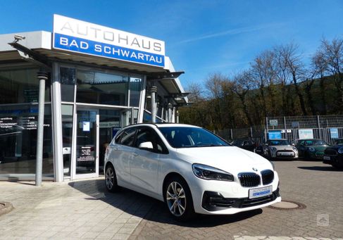 BMW 218, 2018