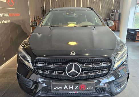 Mercedes-Benz GLA 220, 2017