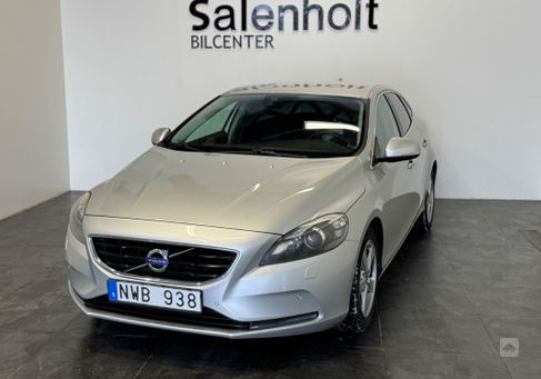 Volvo V40, 2013