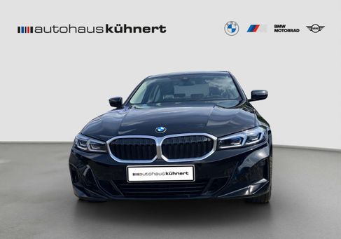 BMW 318, 2023