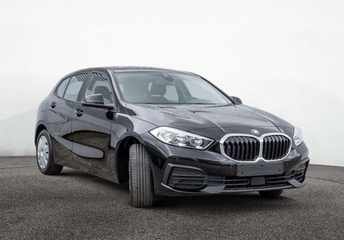 BMW 116, 2023
