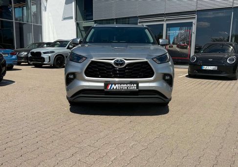 Toyota Highlander, 2022