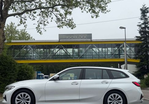 BMW 320, 2020